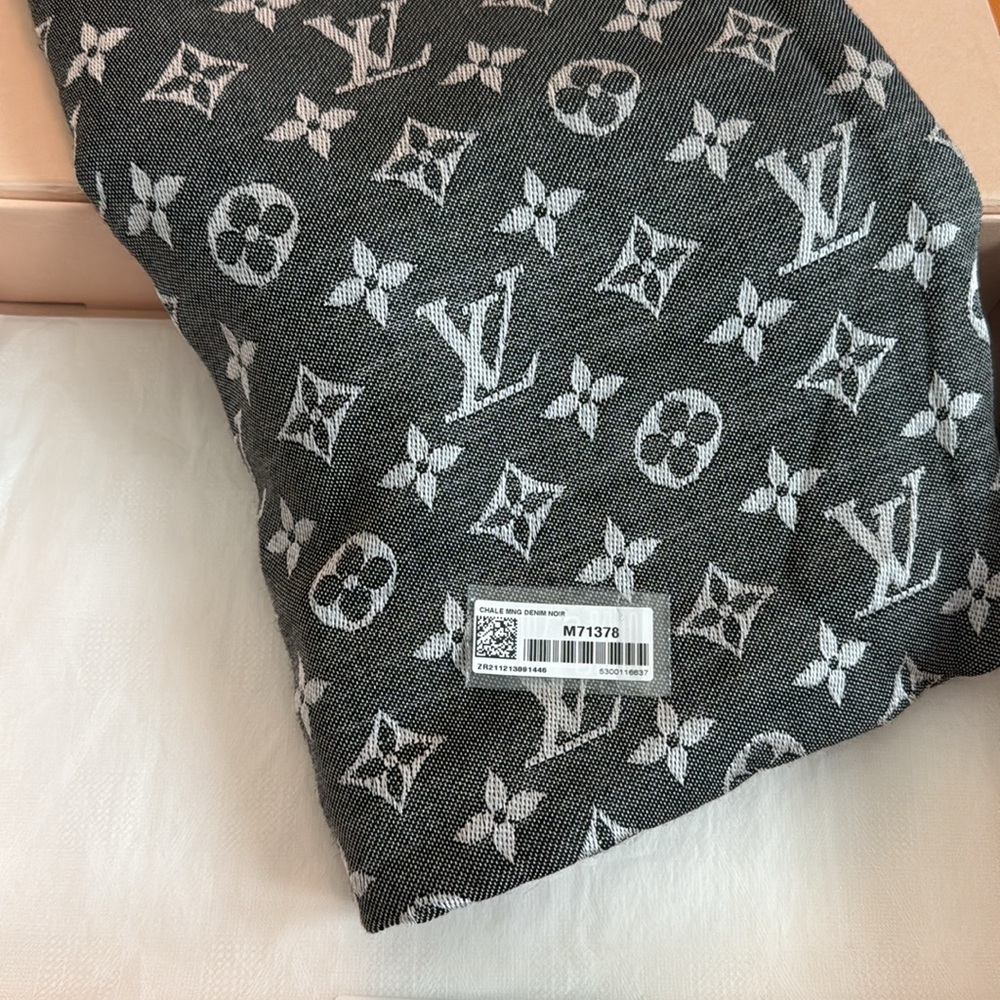 Louis Vuitton Monogram denim black shawl - Picture 4 of 10